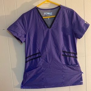 Only wore once. Became pregnant and it didn’t fit after